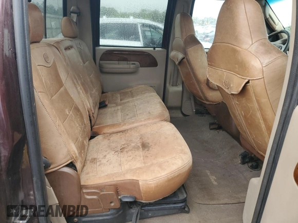 2004 Ford F-250 XL with VIN 1FTNW21P94EC61907, listed as a Copart auction lot 57840355 with 206,784 mi miles and Salvage title. Bid and sale history available at DreamBid. Image 10.