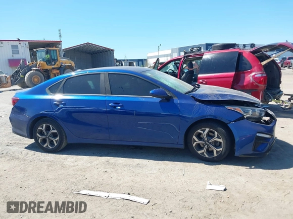 2019 Kia Forte LXS with VIN 3KPF24AD2KE061065, listed as a IAAI auction lot 41887404 with 77,628 mi miles and . Bid and sale history available at DreamBid. Image 13.