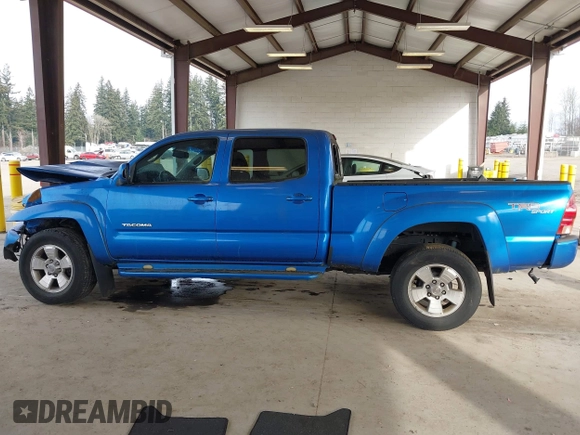 2008 Toyota Tacoma with VIN 3TMMU52N88M005869, listed as a IAAI auction lot 41472831 with 49,064 mi miles and . Bid and sale history available at DreamBid. Image 14.