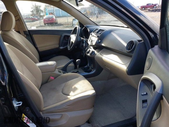 2009 Toyota RAV4 with VIN JTMBF33V49D017521, listed as a IAAI auction lot 41518082 with 193,428 mi miles. Bid and sale history available at carsss.com. Image 5.