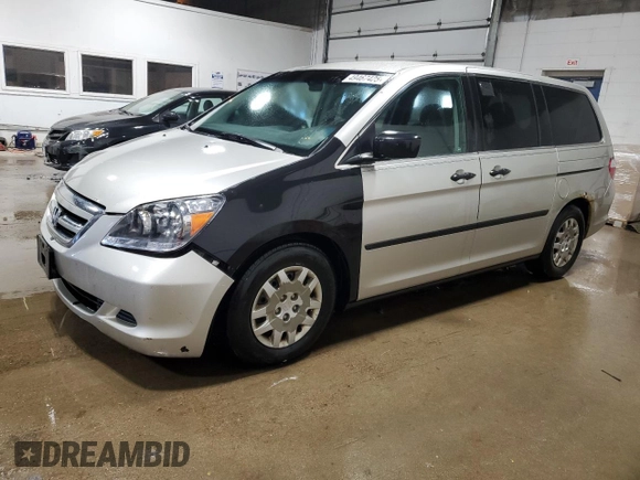 2005 Honda Odyssey LX with VIN 5FNRL38285B031835, listed as a Copart auction lot 49467425 with 226,140 mi miles and Clean Title. Bid and sale history available at carsss.com. Image 1.