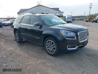 2014 GMC Acadia Denali with VIN 1GKKVTKD8EJ121070, listed as a IAAI auction lot 41938660 with 81,551 mi miles. Bid and sale history available at carsss.com. Image 1.