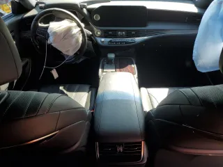 2021 Lexus LS with VIN JTHD51FF8M5013672, listed as a Copart auction lot 74357794 with 80,191 mi miles and Salvage Title. Bid and sale history available at carsss.com. Image 8.