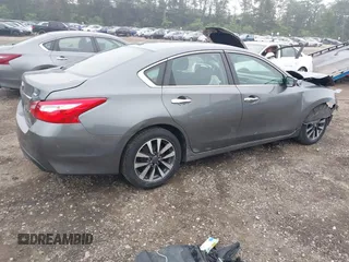 2017 Nissan Altima SV with VIN 1N4AL3AP1HC187113, listed as a IAAI auction lot 42522413 with 129,782 mi miles and . Bid and sale history available at DreamBid. Image 4.