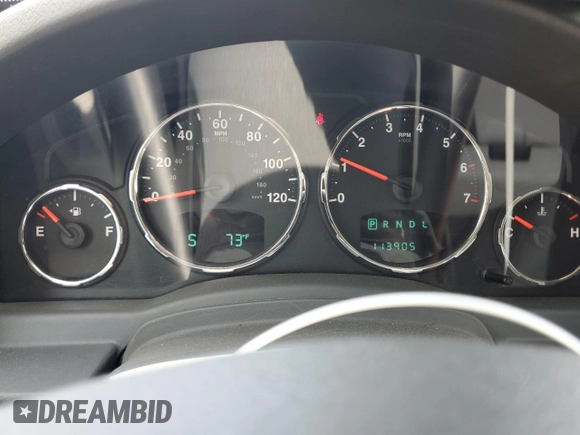2008 Jeep Liberty Sport z VIN 1J8GN28KX8W265902, wystawiony jako Copart lot #59152005 z przebiegiem 113 905 mil mil oraz Czysty tytuł • Clean title. Historia ofert i sprzedaży dostępna na DreamBid. Obrazek 9.