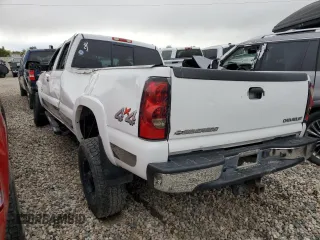 2005 Chevrolet Silverado 3500 SRW LT with VIN 1GCHK332X5F871228, listed as a Copart auction lot 75697014 with 0 mi miles and Salvage Title. Bid and sale history available at carsss.com. Image 2.