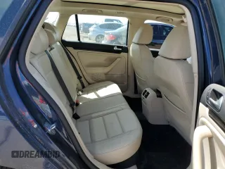 2014 Volkswagen Jetta TDI w/Sunroof & Nav with VIN 3VWPL7AJ7EM618309, listed as a Copart auction lot 52991515 with 116,722 mi miles and Salvage title. Bid and sale history available at DreamBid. Image 10.