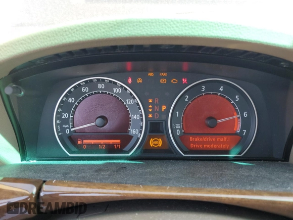 2003 BMW 7 Series 745Li с VIN WBAGN63443DR19933, выставлен на аукционе Copart как лот 56068055 с пробегом Не указан миль и Списание • Salvage title. История ставок и продаж доступна на DreamBid. Изображение 9.