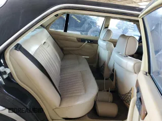 1986 Mercedes-Benz 560 with VIN WDBCA39D7GA259749, listed as a Copart auction lot 70691454 with 186,131 mi miles and Clean Title. Bid and sale history available at DreamBid. Image 10.