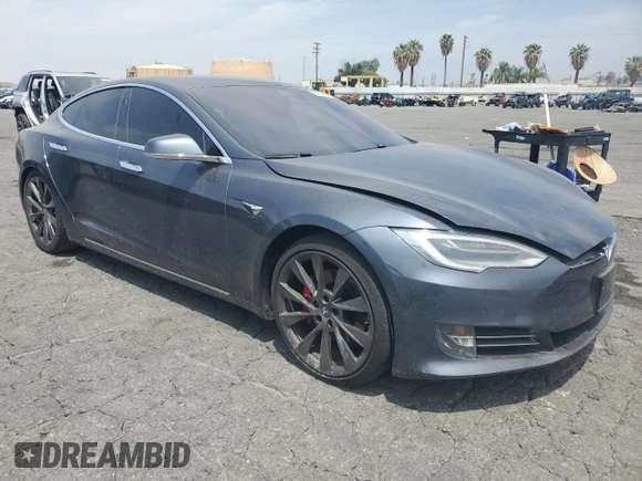 2018 Tesla Model S 75D with VIN 5YJSA1E40JF297040, listed as a Copart auction lot 57997045 with 113,503 mi miles and Salvage title. Bid and sale history available at DreamBid. Image 4.