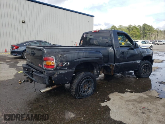 2005 GMC Sierra 1500 SLE with VIN 1GTEK14T05Z235687, listed as a Copart auction lot 51232225 with Not provided miles and Salvage title. Bid and sale history available at DreamBid. Image 3.
