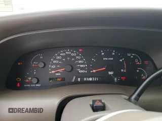 2003 Ford Excursion Limited z VIN 1FMNU42P13EC24120, wystawiony jako Copart lot #48163895 z przebiegiem 357 362 mil mil oraz Czysty tytuł • Clean title. Historia ofert i sprzedaży dostępna na DreamBid. Obrazek 9.