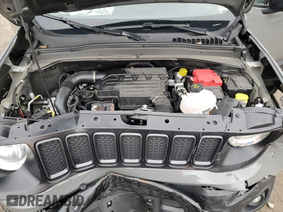 2022 Jeep Renegade Trailhawk with VIN ZACNJDC1XNPN79141, listed as a Copart auction lot 85864214 with 15,581 mi miles and Salvage Title. Bid and sale history available at DreamBid. Image 13.