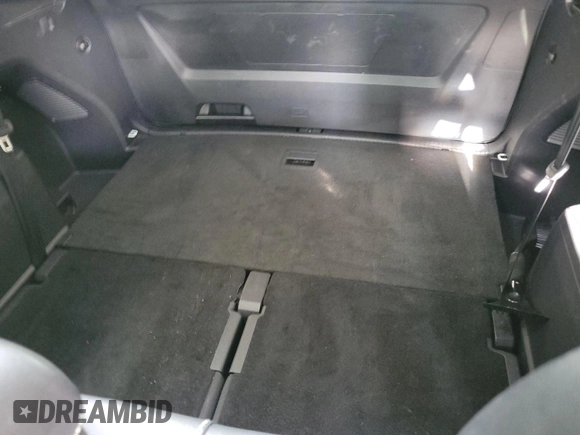 2024 Volkswagen Atlas SE with VIN 1V2HR2CA2RC556331, listed as a IAAI auction lot 42806429 with 25,239 mi miles and . Bid and sale history available at DreamBid. Image 17.