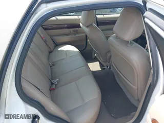 2004 Mercury Grand Marquis GS with VIN 2MEFM74W44X673224, listed as a IAAI auction lot 40670734 with 83,219 mi miles. Bid and sale history available at carsss.com. Image 8.