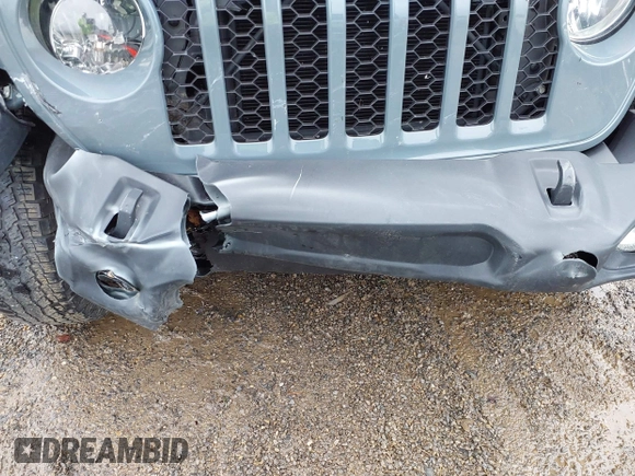 2024 Jeep Wrangler Sport S with VIN 1C4PJXDN3RW124591, listed as a IAAI auction lot 41984208 with 30,271 mi miles and . Bid and sale history available at DreamBid. Image 6.