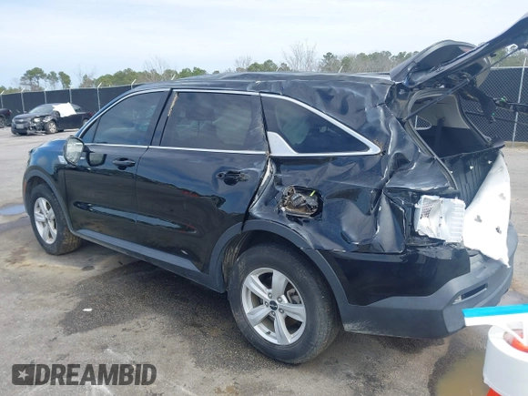 2022 Kia Sorento LX with VIN 5XYRG4LC9NG102169, listed as a IAAI auction lot 41709526 with 50,507 mi miles. Bid and sale history available at carsss.com. Image 3.
