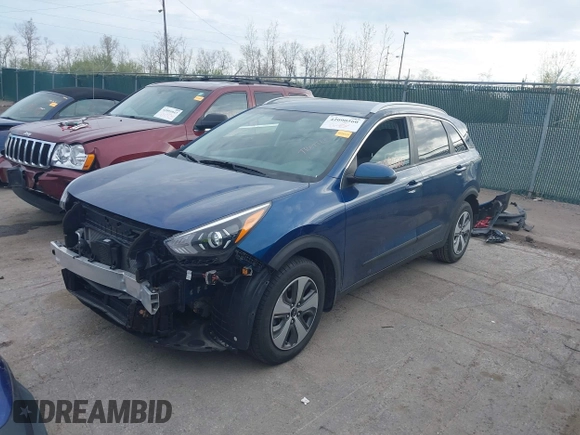 2022 Kia Niro LX with VIN KNDCB3LCXN5512079, listed as a IAAI auction lot 42090560 with 36,552 mi miles. Bid and sale history available at carsss.com. Image 2.