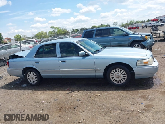 2008 Mercury Grand Marquis LS with VIN 2MEFM75V58X618292, listed as a IAAI auction lot 42094380 with 175,373 mi miles and . Bid and sale history available at DreamBid. Image 13.