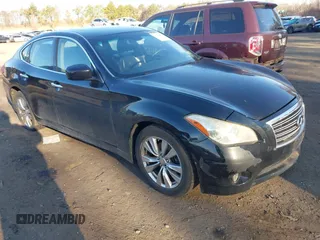 2012 Infiniti M37 with VIN JN1BY1ARXCM392229, listed as a IAAI auction lot 41713997 with 201,094 mi miles. Bid and sale history available at carsss.com. Image 1.