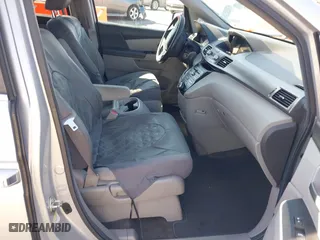 2013 Honda Odyssey EX with VIN 5FNRL5H43DB044603, listed as a IAAI auction lot 41996667 with 132,864 mi miles. Bid and sale history available at carsss.com. Image 5.