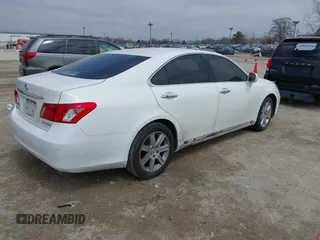 2007 Lexus ES 350 with VIN JTHBJ46G672036886, listed as a IAAI auction lot 42006144 with 181,192 mi miles. Bid and sale history available at carsss.com. Image 4.