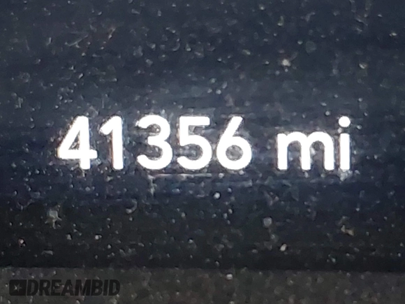2020 Jeep Wrangler Unlimited Sport Altitude с VIN 1C4HJXDG8LW215899, выставлен на аукционе IAAI как лот 40909335 с пробегом 41 356 миль миль и . История ставок и продаж доступна на DreamBid. Изображение 16.
