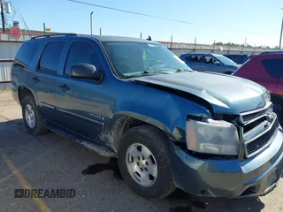 2009 Chevrolet Tahoe LS с VIN 1GNFC13CX9R157516, выставлен на аукционе IAAI как лот 41207676 с пробегом 250 538 миль миль и . История ставок и продаж доступна на DreamBid. Изображение 1.