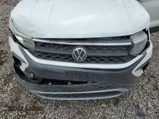 2022 Volkswagen Taos SE с VIN 3VVRX7B29NM042375, выставлен на аукционе Copart как лот 50541045 с пробегом 25 547 миль миль и На запчасти • Non repairable. История ставок и продаж доступна на DreamBid. Изображение 12.