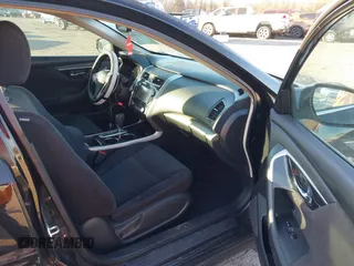 2013 Nissan Altima SV with VIN 1N4BL3AP1DN536533, listed as a IAAI auction lot 41749463 with 110,261 mi miles and . Bid and sale history available at DreamBid. Image 5.