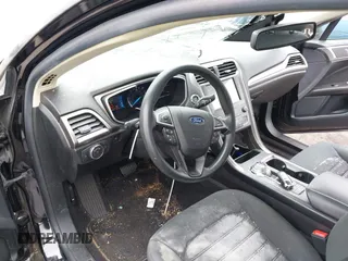 2020 Ford Fusion SE with VIN 3FA6P0LU9LR140840, listed as a IAAI auction lot 42182056 with 35,542 mi miles and . Bid and sale history available at DreamBid. Image 15.