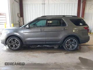 2015 Ford Explorer Sport z VIN 1FM5K8GT8FGC37667, wystawiony jako IAAI lot #42782439 z przebiegiem 155 662 mil mil oraz . Historia ofert i sprzedaży dostępna na DreamBid. Obrazek 14.