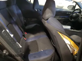 2021 Toyota C-HR LE z VIN NMTKHMBX8MR122450, wystawiony jako Copart lot #55159625 z przebiegiem 44 999 mil mil oraz Szkoda całkowita • Salvage title. Historia ofert i sprzedaży dostępna na DreamBid. Obrazek 11.