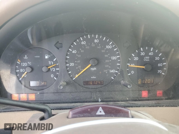 2002 Mercedes-Benz M-Class with VIN 4JGAB54E52A354218, listed as a Copart auction lot 73597344 with 161,247 mi miles and Clean Title. Bid and sale history available at carsss.com. Image 9.