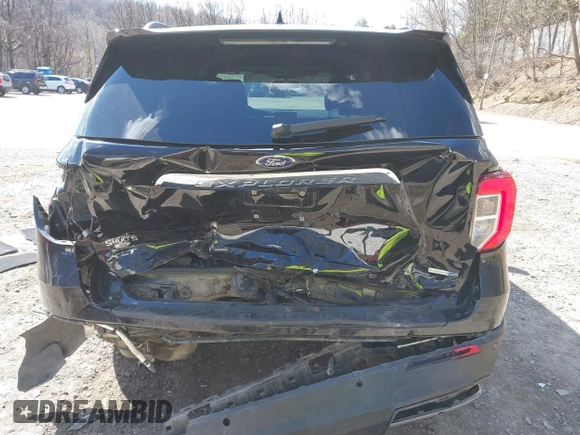 2020 Ford Explorer XLT with VIN 1FMSK8DH5LGB81377, listed as a IAAI auction lot 41908780 with 73,960 mi miles and . Bid and sale history available at carsss.com. Image 16.