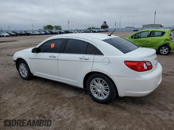 2008 Chrysler Sebring Limited z VIN 1C3LC66KX8N295515, wystawiony jako Copart lot #57480675 z przebiegiem 149 569 mil mil oraz Szkoda całkowita • Salvage title. Historia ofert i sprzedaży dostępna na DreamBid. Obrazek 2.