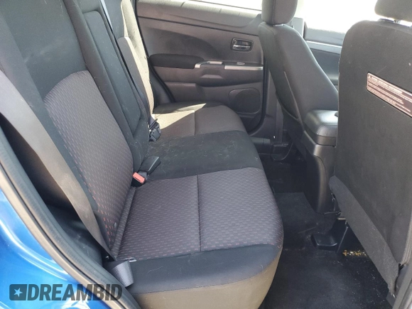 2018 Mitsubishi Outlander ES with VIN JA4AP3AU5JU024172, listed as a Copart auction lot 51807585 with 86,580 mi miles and Salvage title. Bid and sale history available at DreamBid. Image 11.