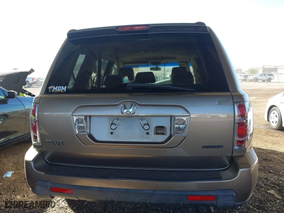 2008 Honda Pilot EX-L with VIN 5FNYF18758B052858, listed as a IAAI auction lot 41414168 with 157,060 mi miles. Bid and sale history available at carsss.com. Image 16.
