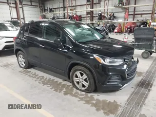 2020 Chevrolet Trax LT z VIN KL7CJLSB0LB092579, wystawiony jako IAAI lot #42038124 z przebiegiem 101 605 mil mil oraz . Historia ofert i sprzedaży dostępna na DreamBid. Obrazek 1.