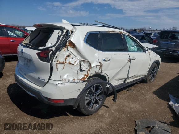 2018 Nissan Rogue SV with VIN 5N1AT2MV1JC808477, listed as a Copart auction lot 50964935 with 105,824 mi miles and Salvage Title. Bid and sale history available at carsss.com. Image 3.