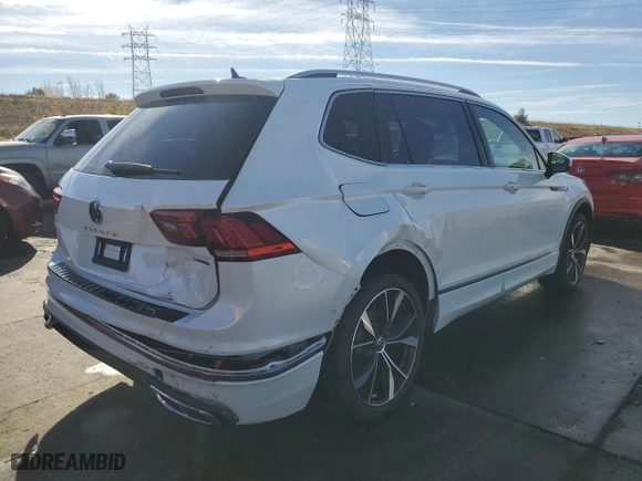 2024 Volkswagen Tiguan SEL R-Line with VIN 3VV4B7AX1RM099293, listed as a Copart auction lot 78489644 with 0 mi miles and Salvage Title. Bid and sale history available at carsss.com. Image 3.