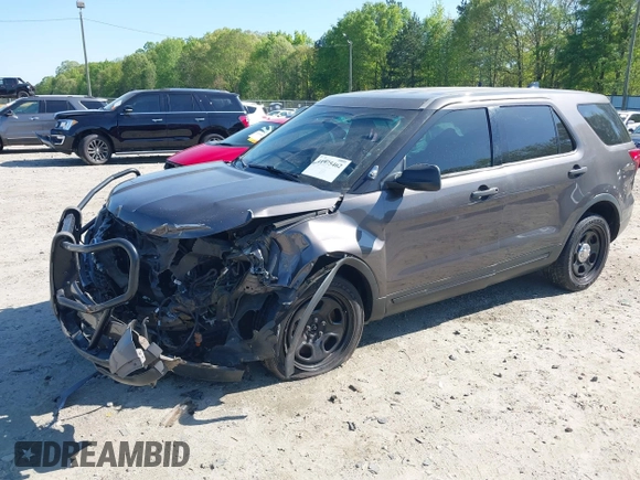 2017 Ford Police Interceptor Utility z VIN 1FM5K8ARXHGC56544, wystawiony jako IAAI lot #41975462 z przebiegiem 183 151 mil mil oraz . Historia ofert i sprzedaży dostępna na DreamBid. Obrazek 6.