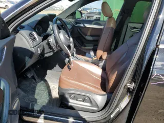 2015 Audi Q3 Prestige z VIN WA1FFCFS6FR008590, wystawiony jako Copart lot #45438604 z przebiegiem 137 597 mil mil oraz . Historia ofert i sprzedaży dostępna na DreamBid. Obrazek 7.