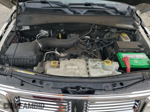 2008 Dodge Nitro SXT with VIN 1D8GU28K08W285099, listed as a Copart auction lot 52709275 with 123,048 mi miles and Salvage Title. Bid and sale history available at DreamBid. Image 12.