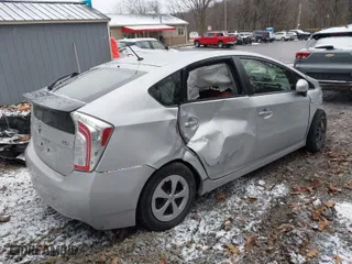 2015 Toyota Prius Four with VIN JTDKN3DU0F0452211, listed as a IAAI auction lot 41226379 with 73,678 mi miles. Bid and sale history available at carsss.com. Image 4.