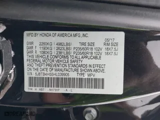 2017 Acura RDX w/Technology Pkg with VIN 5J8TB4H55HL039905, listed as a IAAI auction lot 41890538 with 1 mi miles. Bid and sale history available at carsss.com. Image 9.