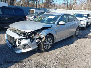2019 Nissan Altima 2.5 S with VIN 1N4BL4BV3KC201978, listed as a IAAI auction lot 41673835 with 47,336 mi miles. Bid and sale history available at carsss.com. Image 2.