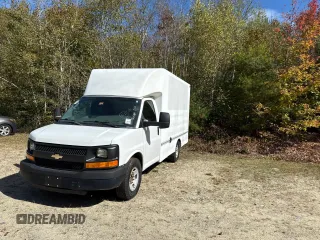 2014 Chevrolet Express Commercial with VIN 1GB0G2CG8E1143526, listed as a Copart auction lot 75367264 with 396,638 mi miles and Clean Title. Bid and sale history available at carsss.com. Image 2.