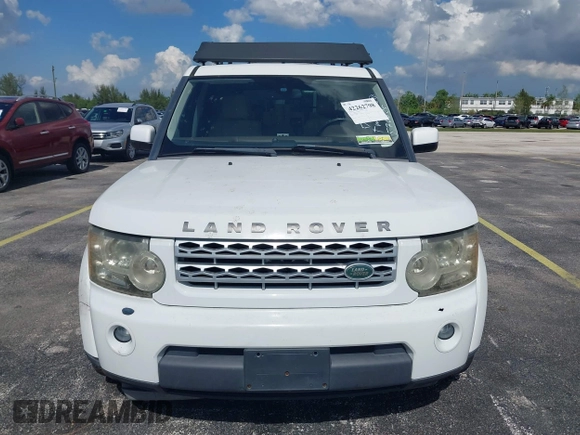 2011 Land Rover LR4 HSE z VIN SALAG2D47BA570625, wystawiony jako IAAI lot #42262798 z przebiegiem 131 107 mil mil oraz . Historia ofert i sprzedaży dostępna na DreamBid. Obrazek 6.