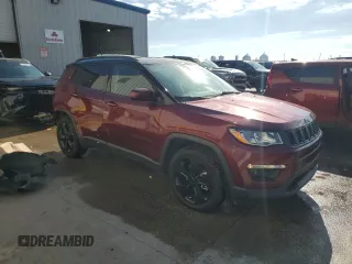 2021 Jeep Compass Latitude z VIN 3C4NJCBB8MT526873, wystawiony jako Copart lot #48359115 z przebiegiem 86 379 mil mil oraz Szkoda całkowita • Salvage title. Historia ofert i sprzedaży dostępna na DreamBid. Obrazek 4.